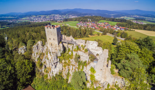 Burgruine Weissenstein Luftbild